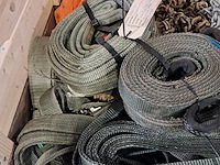 Divers hijsmateriaal en sneeuwkettingen - afbeelding 8 van  8