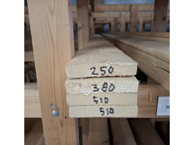 Divers houtmateriaal - afbeelding 11 van  86