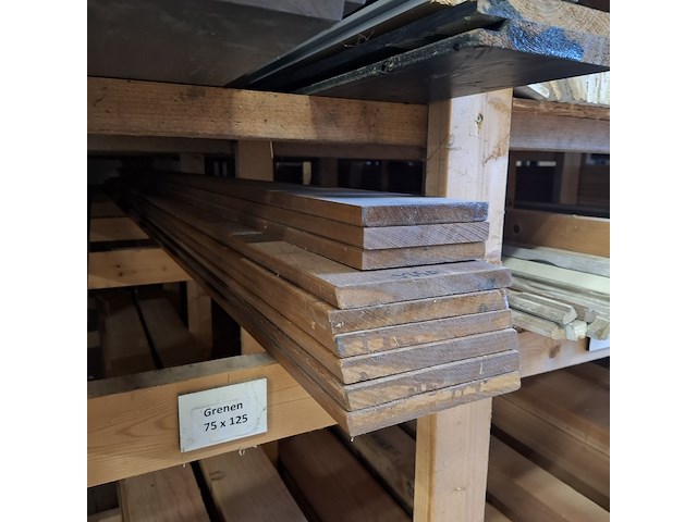 Divers houtmateriaal - afbeelding 44 van  86