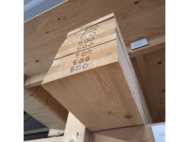 Divers houtmateriaal - afbeelding 34 van  86