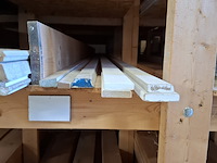 Divers houtmateriaal - afbeelding 61 van  86