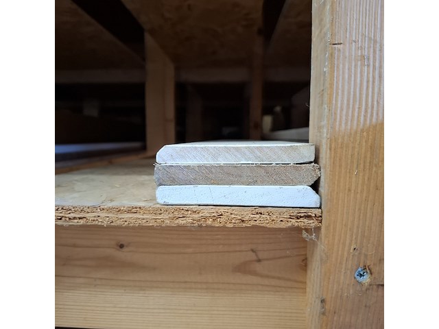 Divers houtmateriaal - afbeelding 76 van  86