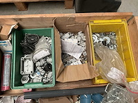 Divers ijzerwaren - afbeelding 2 van  3