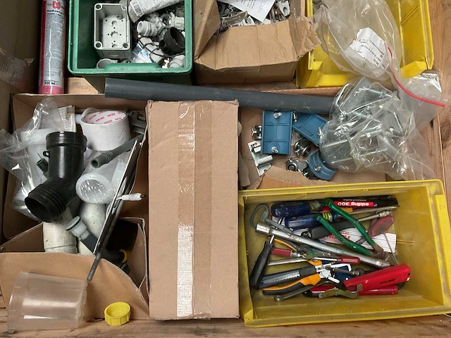 Divers ijzerwaren - afbeelding 3 van  3