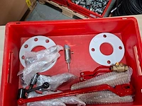 Divers industrieel installatiemateriaal - afbeelding 8 van  8
