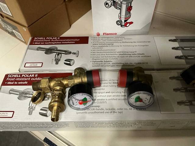 Divers installatie materiaal (6x) - afbeelding 3 van  5