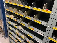 Divers installatiemateriaal in 5 vakkenkasten - afbeelding 15 van  22