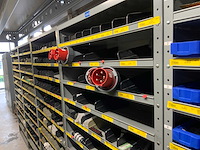 Divers installatiemateriaal in 5 vakkenkasten - afbeelding 12 van  22