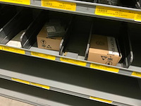 Divers installatiemateriaal in 5 vakkenkasten - afbeelding 22 van  22