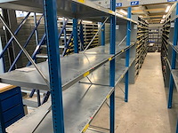 Divers installatiemateriaal in 6 vakkenkasten - afbeelding 1 van  24
