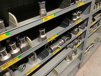 Divers installatiemateriaal in 6 vakkenkasten - afbeelding 13 van  24