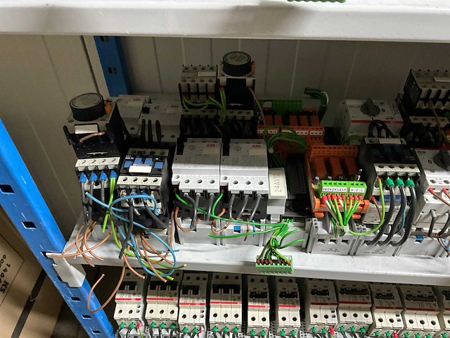 Divers installatiemateriaal - afbeelding 6 van  9