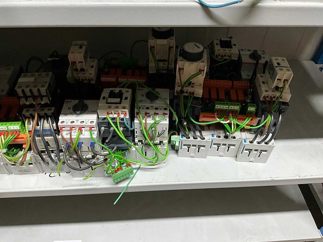 Divers installatiemateriaal - afbeelding 6 van  6