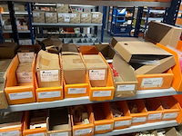 Divers installatiemateriaal - afbeelding 5 van  11