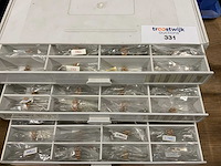 Divers installatiemateriaal - afbeelding 6 van  9