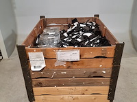 Divers installatiemateriaal - afbeelding 1 van  8