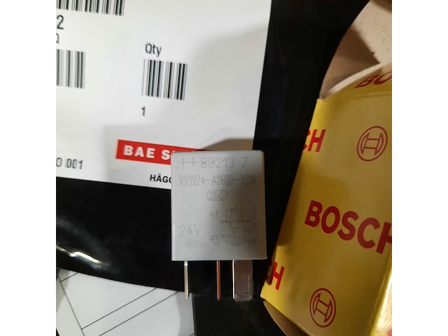 Divers installatiemateriaal - afbeelding 4 van  8