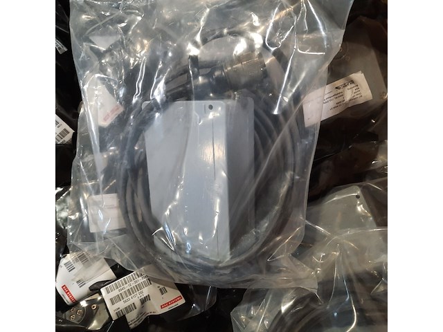 Divers installatiemateriaal - afbeelding 8 van  8