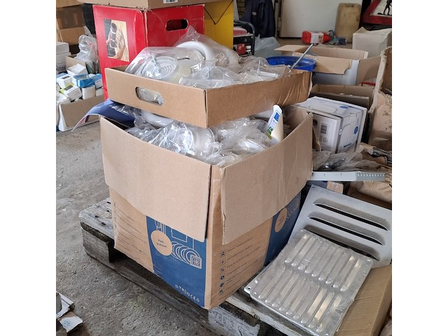 Divers installatiemateriaal - afbeelding 4 van  19