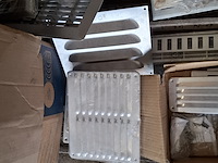 Divers installatiemateriaal - afbeelding 6 van  19