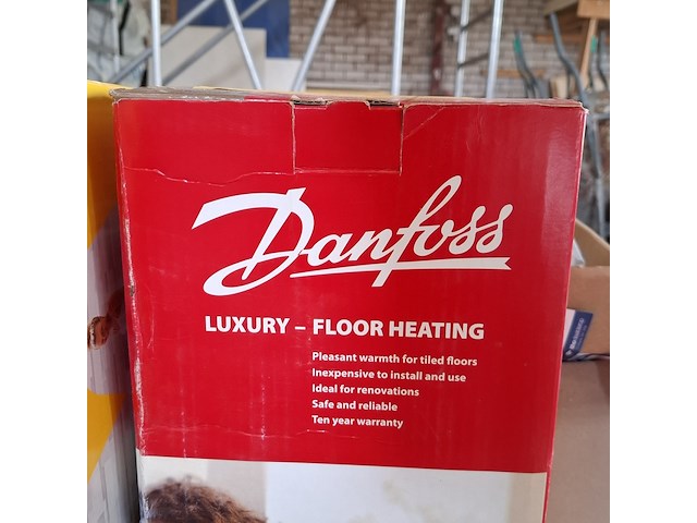 Divers installatiemateriaal - afbeelding 17 van  19