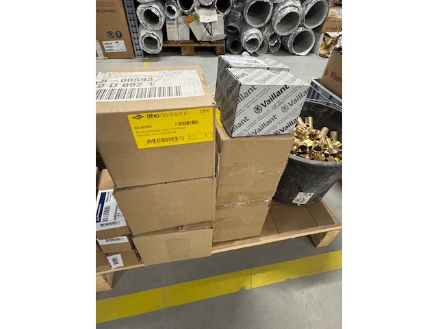 Divers installatiemateriaal - afbeelding 2 van  11