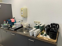Divers kantine-inventaris - afbeelding 1 van  5