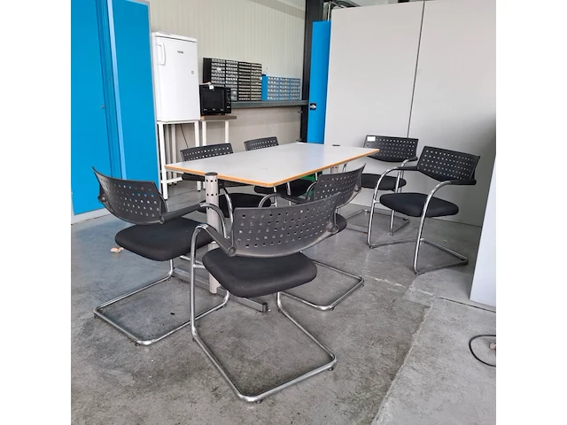 Divers kantine inventaris - afbeelding 2 van  14