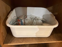 Divers kantinegerei - afbeelding 2 van  15