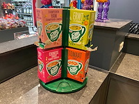 Divers kantinegerei - afbeelding 14 van  15