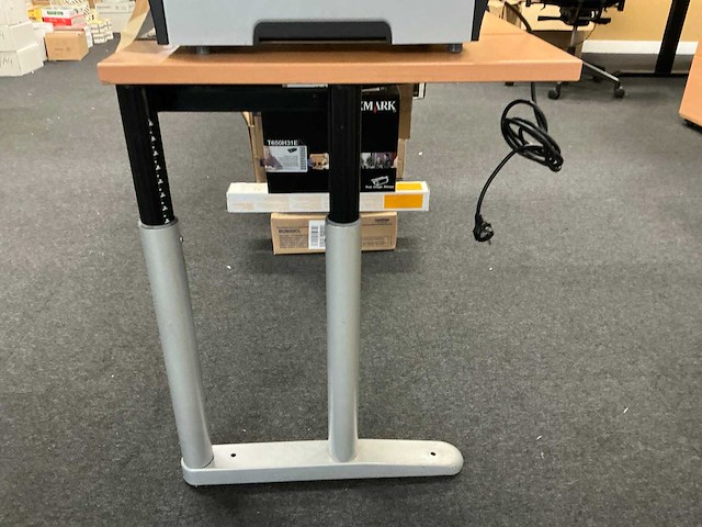 Divers kantoorinventaris (4x) - afbeelding 3 van  5