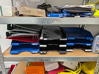 Divers kantoorinventaris, multimedia en personenvervoer items - afbeelding 2 van  27