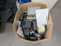 Divers kantoorinventaris, multimedia en personenvervoer items - afbeelding 17 van  27