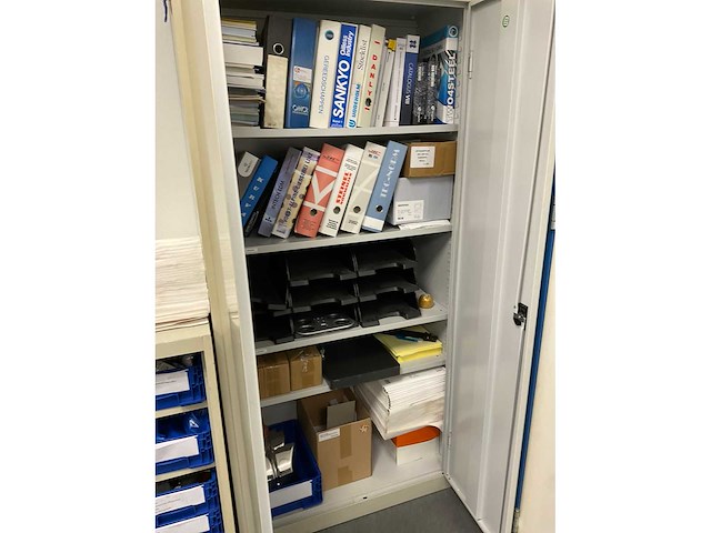 Divers kantoorinventaris - afbeelding 7 van  23