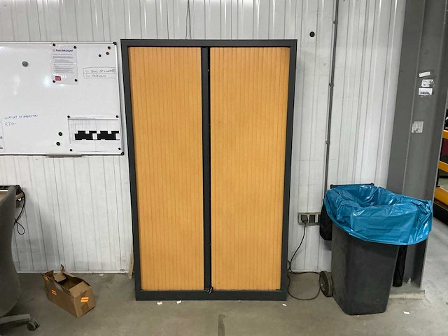 Divers kantoorinventaris - afbeelding 2 van  10