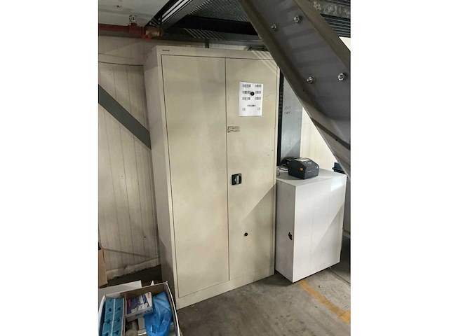 Divers kantoorinventaris - afbeelding 6 van  10