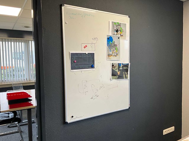 Divers kantoormeubilair - afbeelding 4 van  7