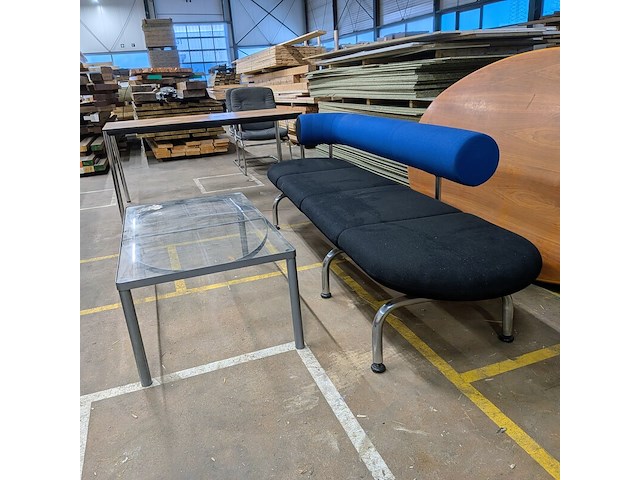 Divers kantoormeubilair - afbeelding 1 van  17