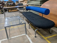 Divers kantoormeubilair