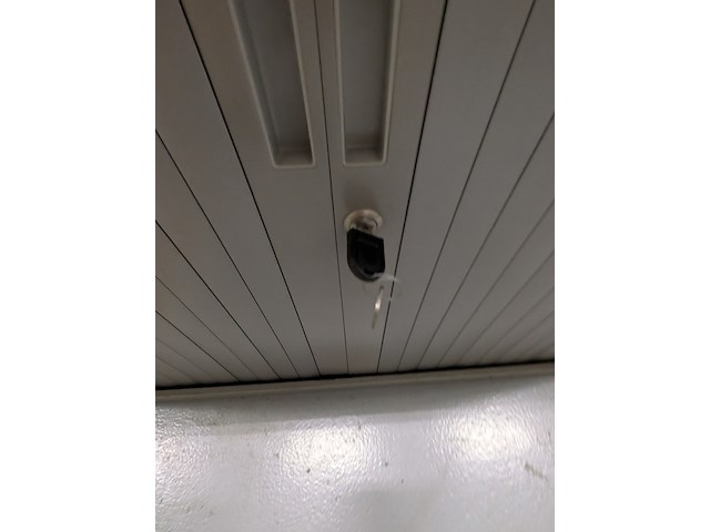 Divers kantoormeubilair - afbeelding 3 van  14