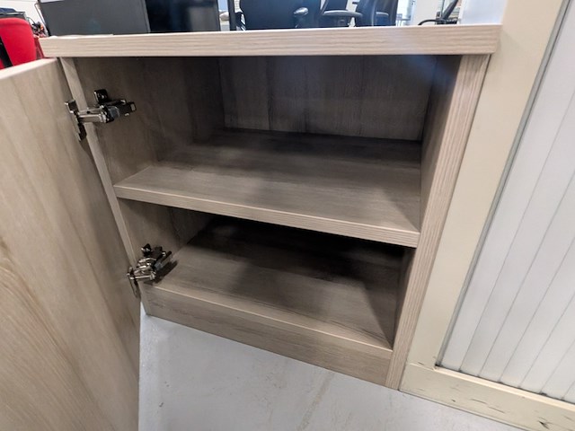 Divers kantoormeubilair - afbeelding 9 van  14