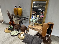 Divers klein meubilair en decoratie - afbeelding 1 van  9