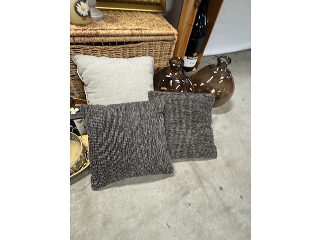 Divers klein meubilair en decoratie - afbeelding 4 van  9