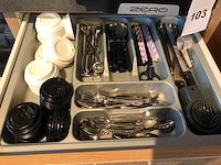 Divers koffieservies - afbeelding 2 van  8