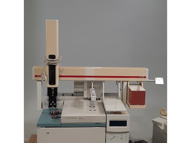 Divers laboratoriumapparatuur , o.a. agilent technologies - afbeelding 16 van  22