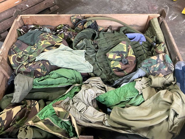 Divers leger legerkleding - afbeelding 2 van  6