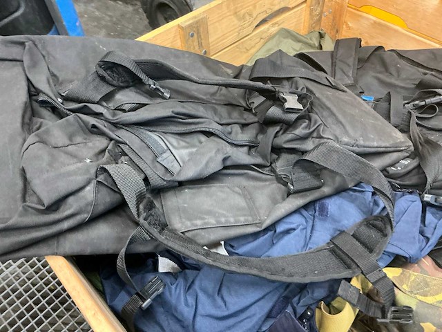 Divers leger legerkleding - afbeelding 3 van  6