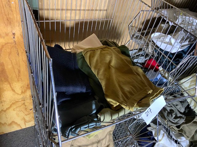 Divers legerondergoed en shirts - afbeelding 1 van  5