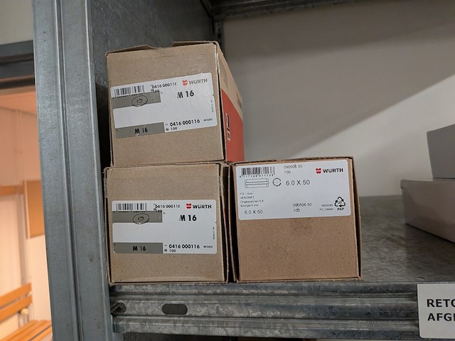 Divers magazijninventaris met inhoud - afbeelding 15 van  67