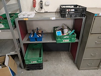 Divers magazijninventaris met inhoud - afbeelding 25 van  67